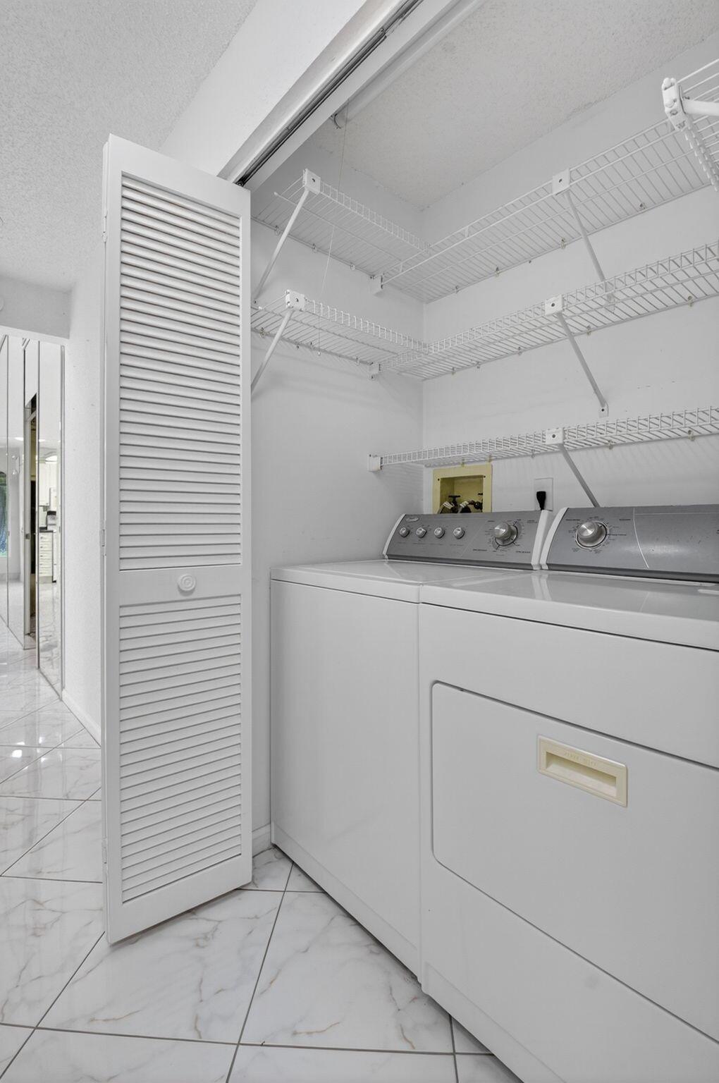 CEDAR POINT 5 - Residential