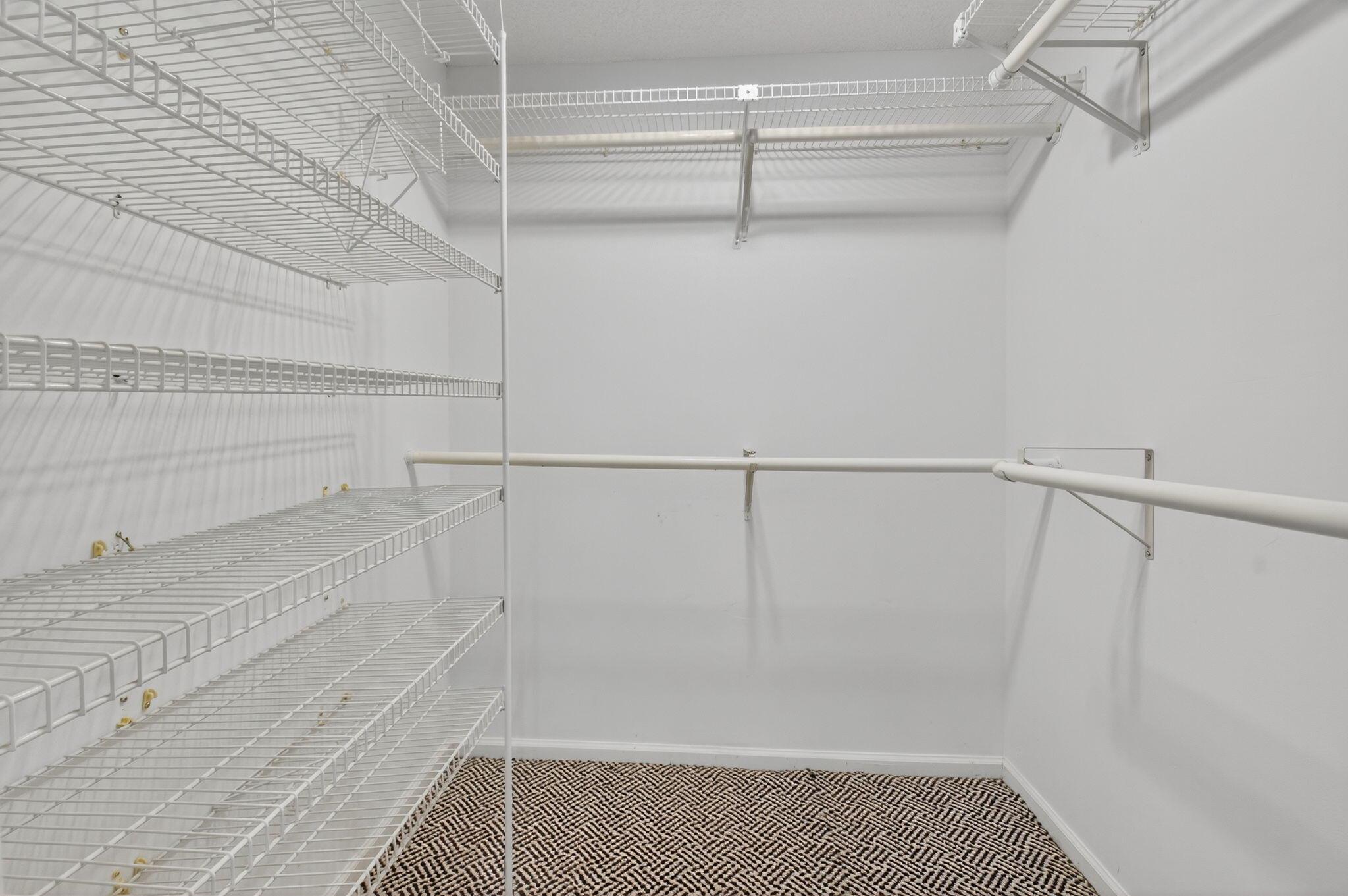 CEDAR POINT 5 - Residential