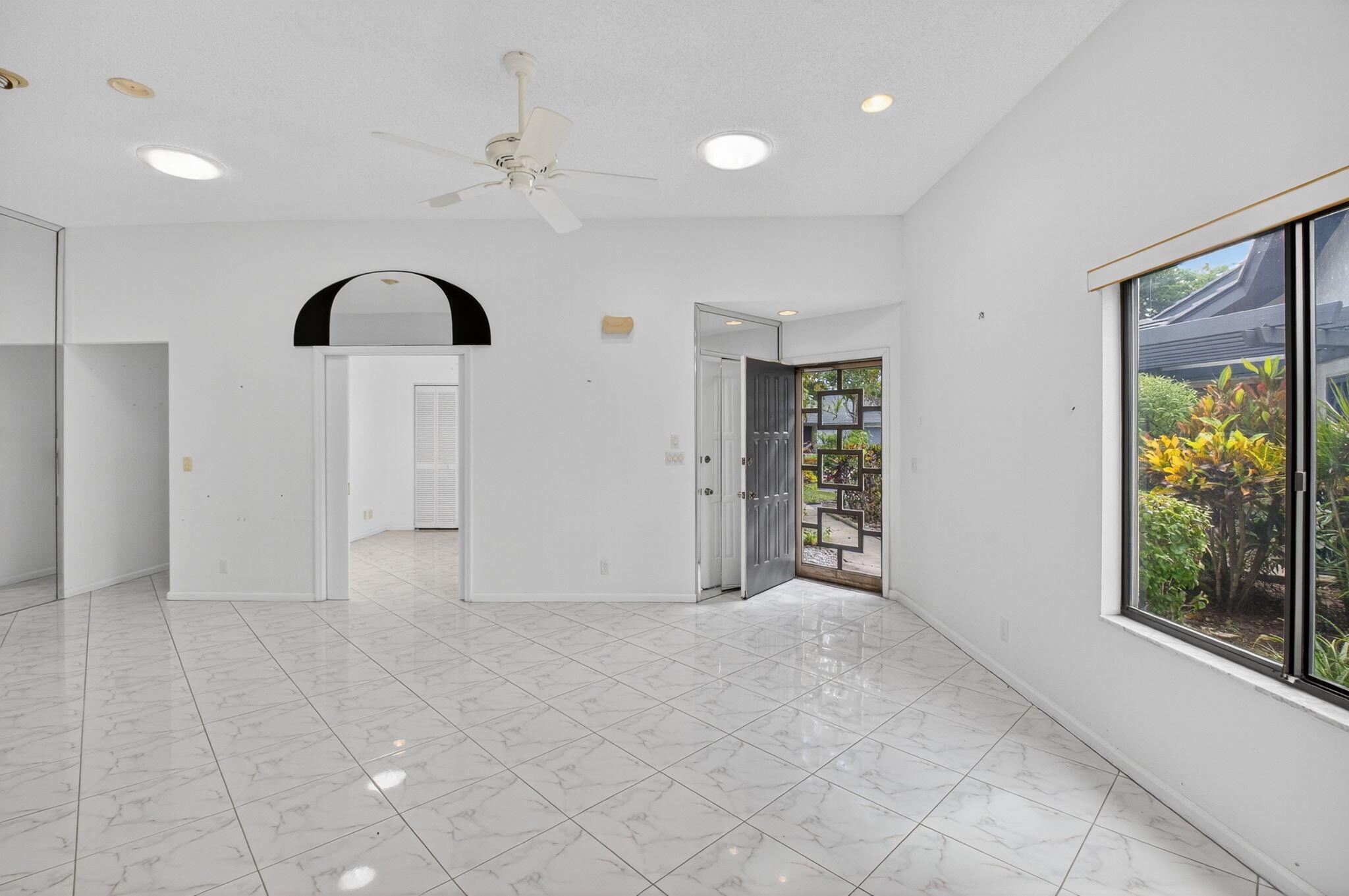 CEDAR POINT 5 - Residential