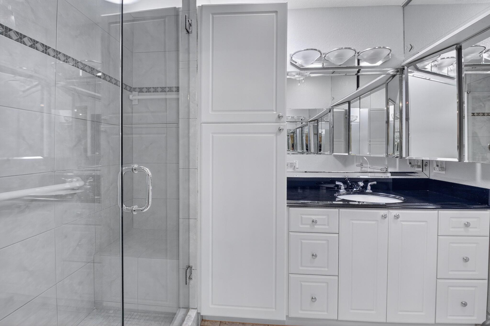 CEDAR POINT 5 - Residential