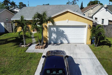 Single Family Residence in Jupiter FL 6111 Drake Street St.jpg