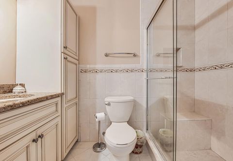 Tiny photo for 7206 W Oakridge Circle #D, Lake Worth, FL 33462 (MLS # R11166976)