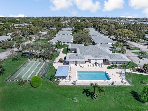 Tiny photo for 7206 W Oakridge Circle #D, Lake Worth, FL 33462 (MLS # R11166976)