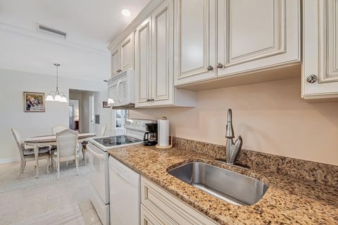 Tiny photo for 7206 W Oakridge Circle #D, Lake Worth, FL 33462 (MLS # R11166976)