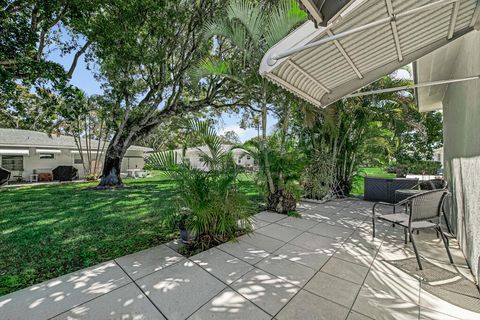 Tiny photo for 7206 W Oakridge Circle #D, Lake Worth, FL 33462 (MLS # R11166976)