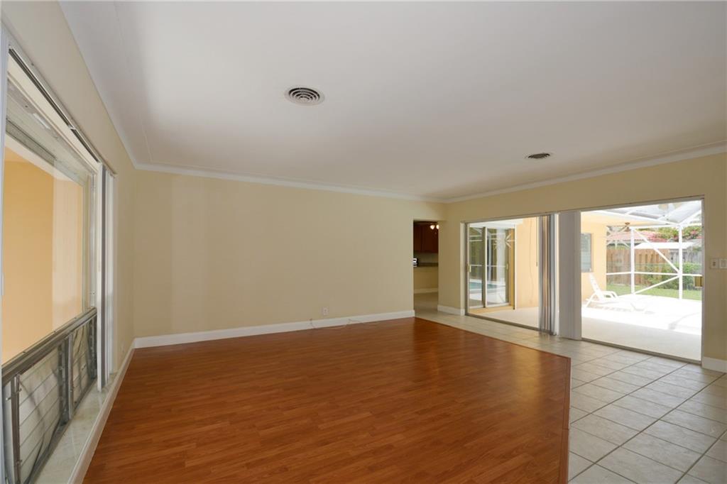 Lighthouse Point 6th Sec - Residential