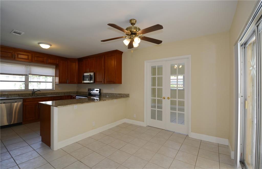 Lighthouse Point 6th Sec - Residential