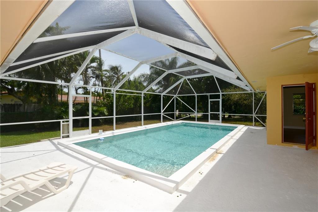 Lighthouse Point 6th Sec - Residential