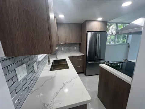 1777 SE 15th St Unit 101, Fort Lauderdale, FL MLS: F10496716