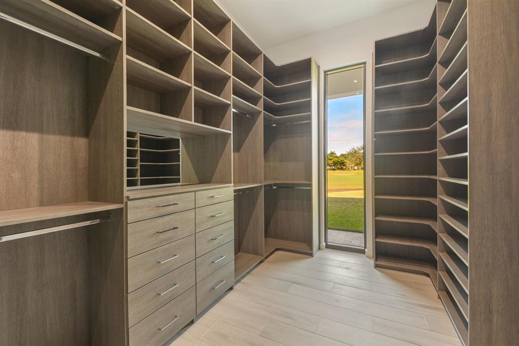 ST ANDREWS COUNTRY CLUB - Residential