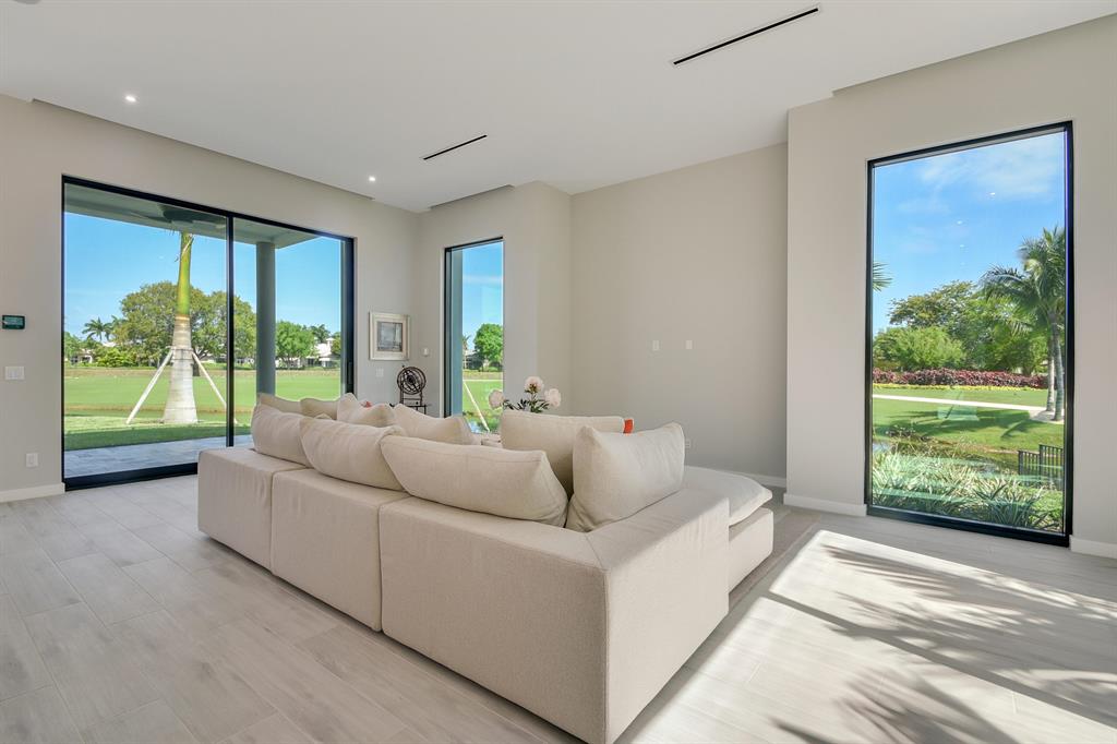 ST ANDREWS COUNTRY CLUB - Residential