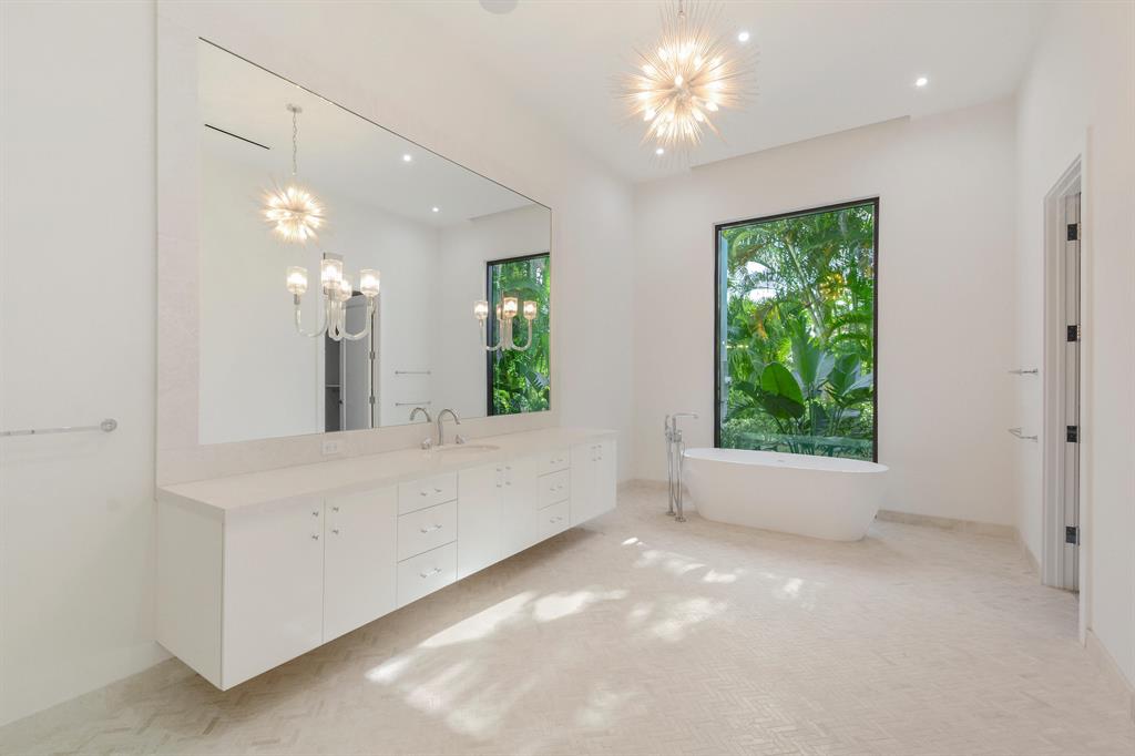 ST ANDREWS COUNTRY CLUB - Residential