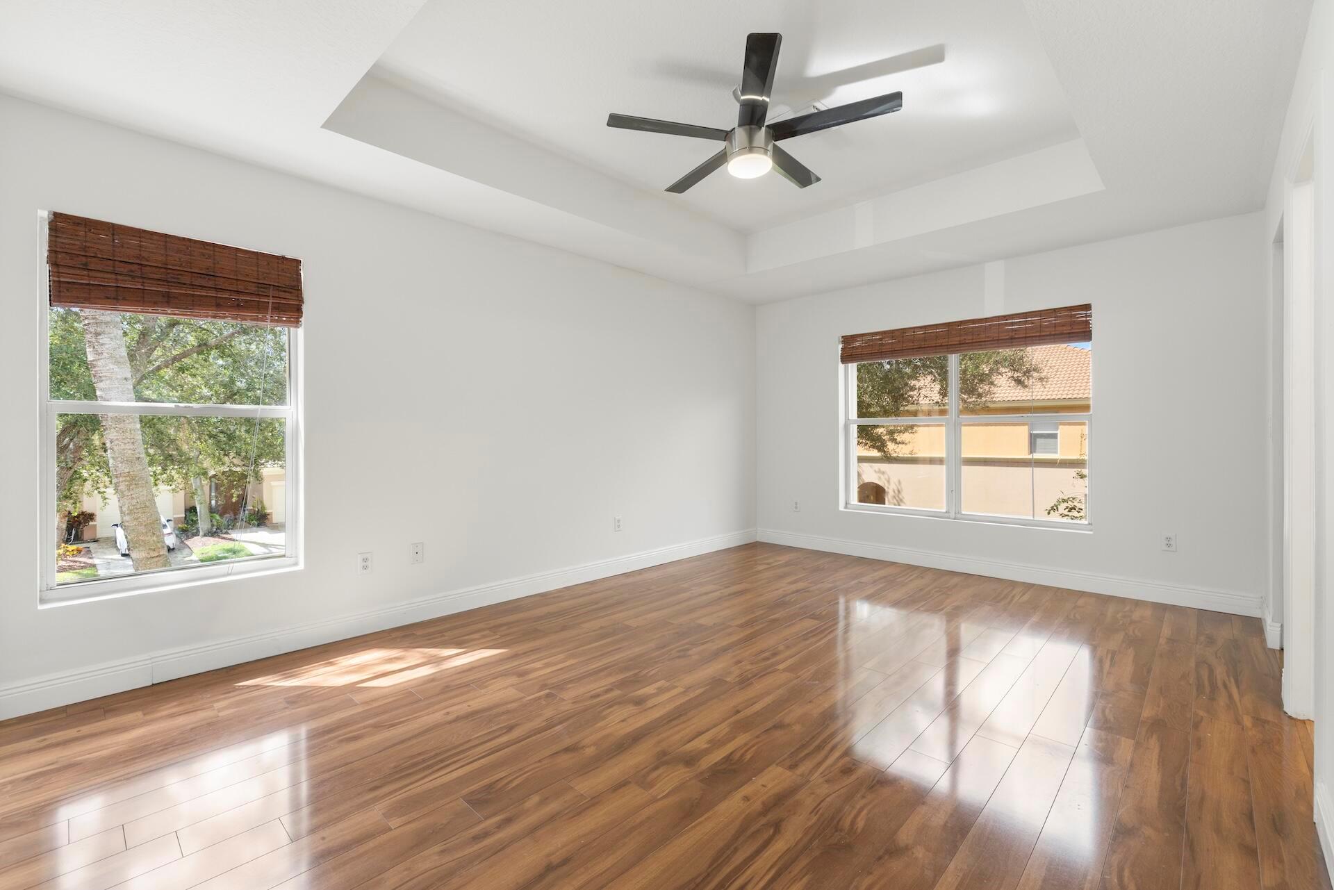 SEMINOLE ESTATES & TOWNHO - Residential Lease