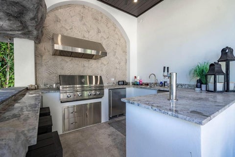Tiny photo for 2457 NE 26TH Street, Lighthouse Point, FL 33064 (MLS # B26077325)