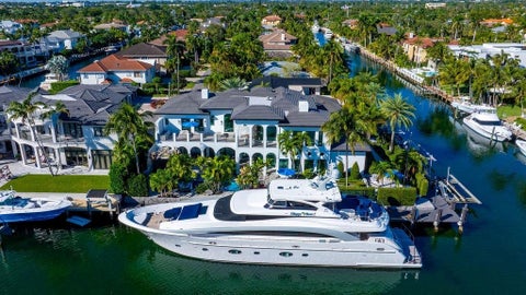 Photo of 2457 NE 26TH Street, Lighthouse Point, FL 33064 (MLS # B26077325)