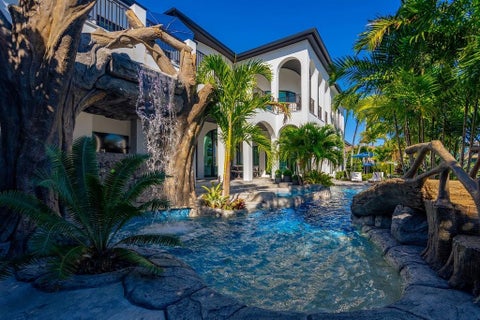 Tiny photo for 2457 NE 26TH Street, Lighthouse Point, FL 33064 (MLS # B26077325)