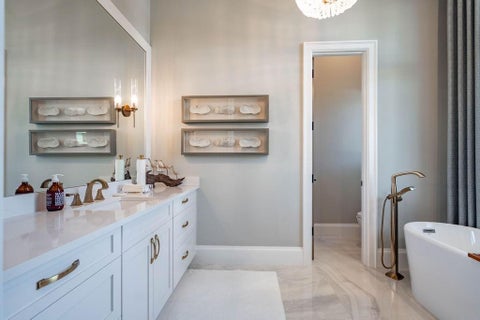 Tiny photo for 2457 NE 26TH Street, Lighthouse Point, FL 33064 (MLS # B26077325)
