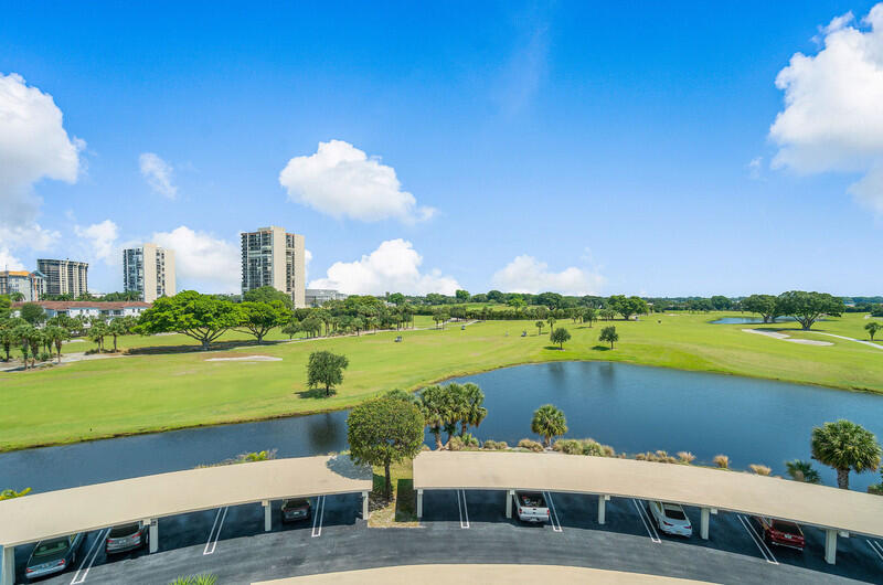 LANDS OF THE PRESIDENT/CONSULATE ASSOCIATION - Residential