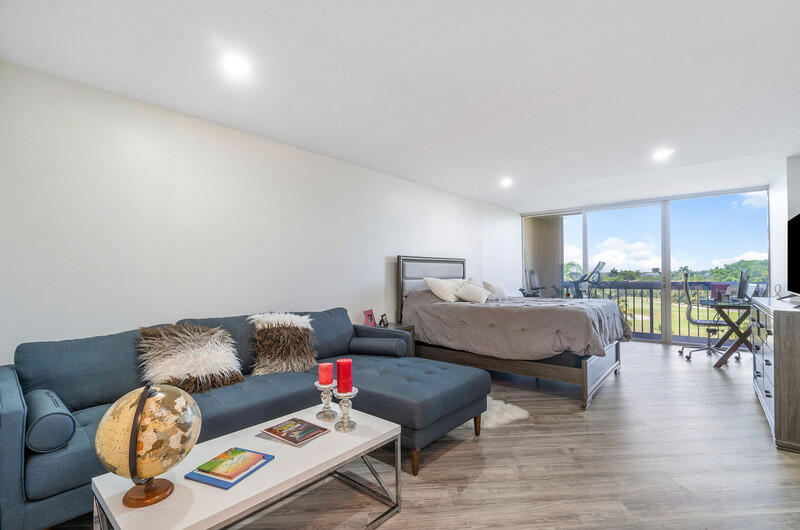 LANDS OF THE PRESIDENT/CONSULATE ASSOCIATION - Residential