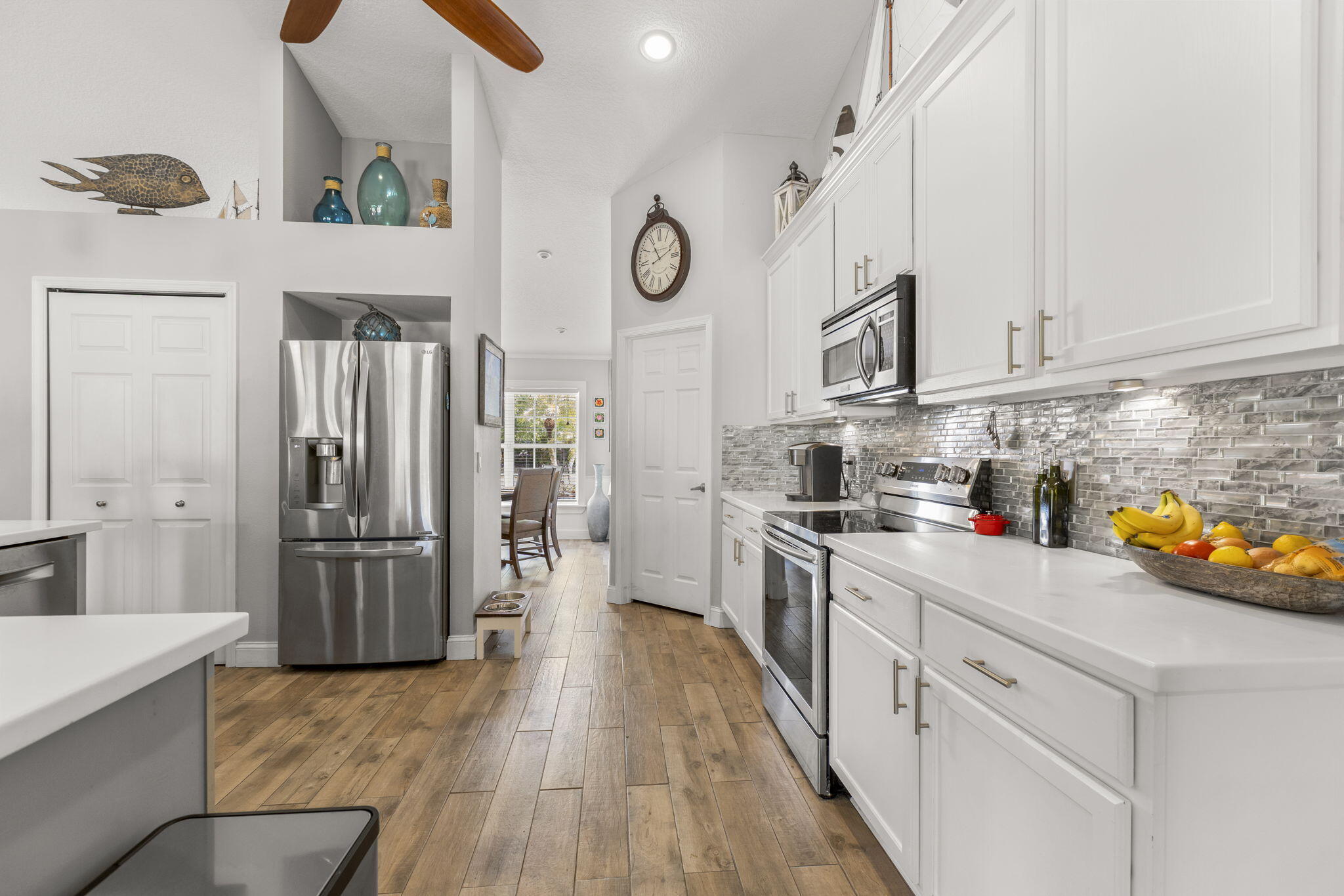 Palm Lake Gardens - Residential