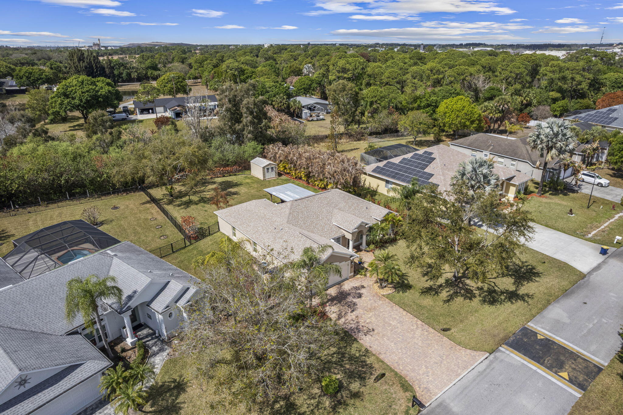 Palm Lake Gardens - Residential
