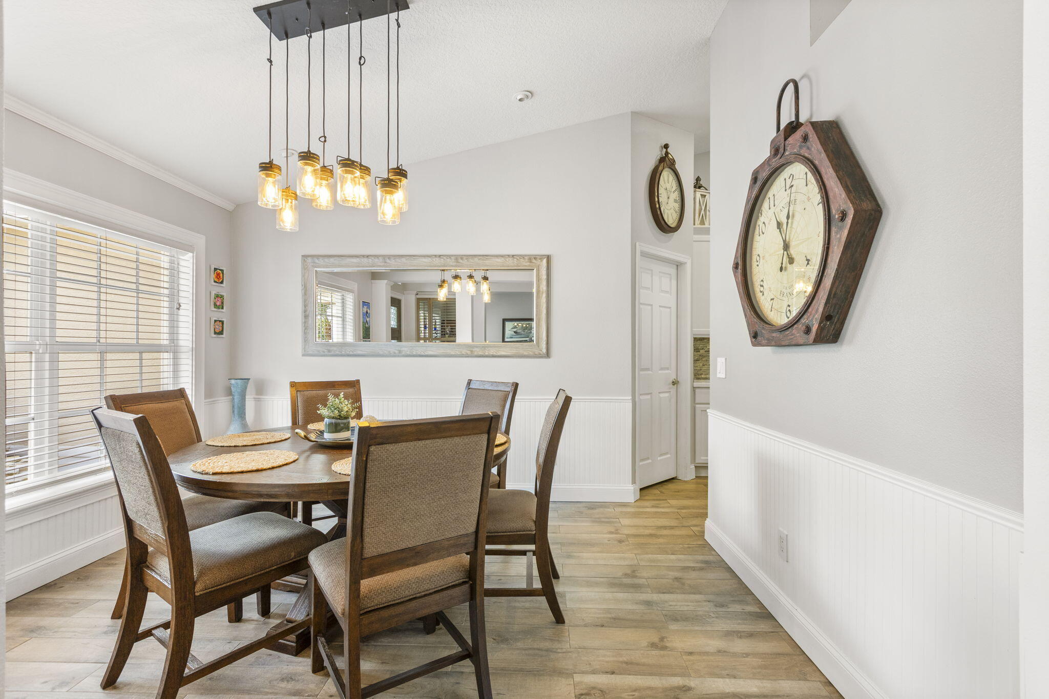 Palm Lake Gardens - Residential