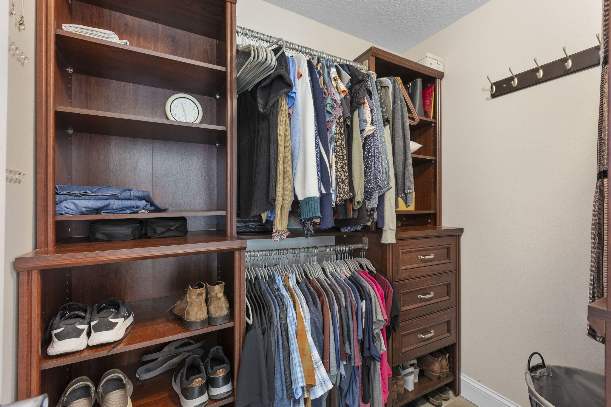 Palm Lake Gardens - Residential