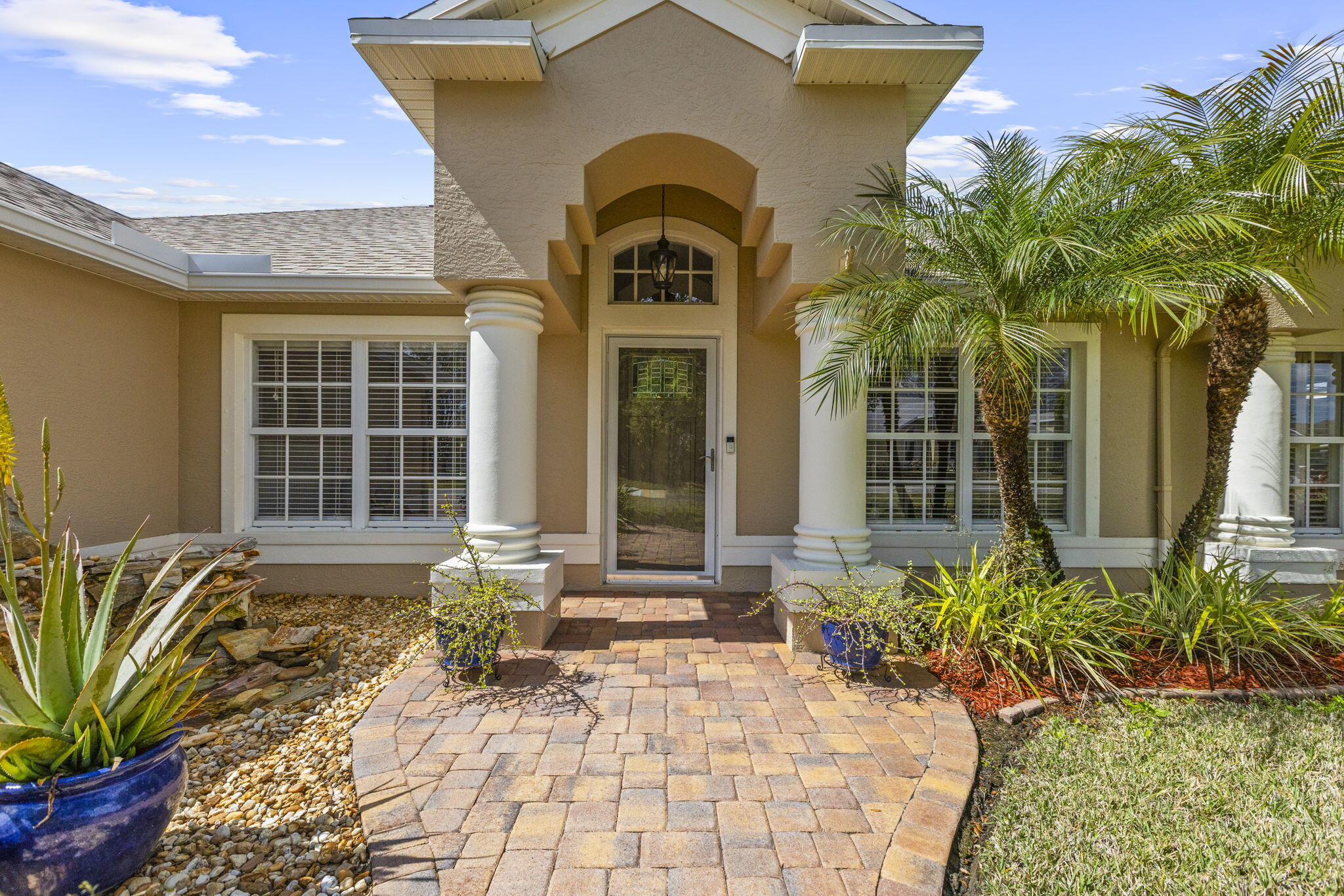 Palm Lake Gardens - Residential