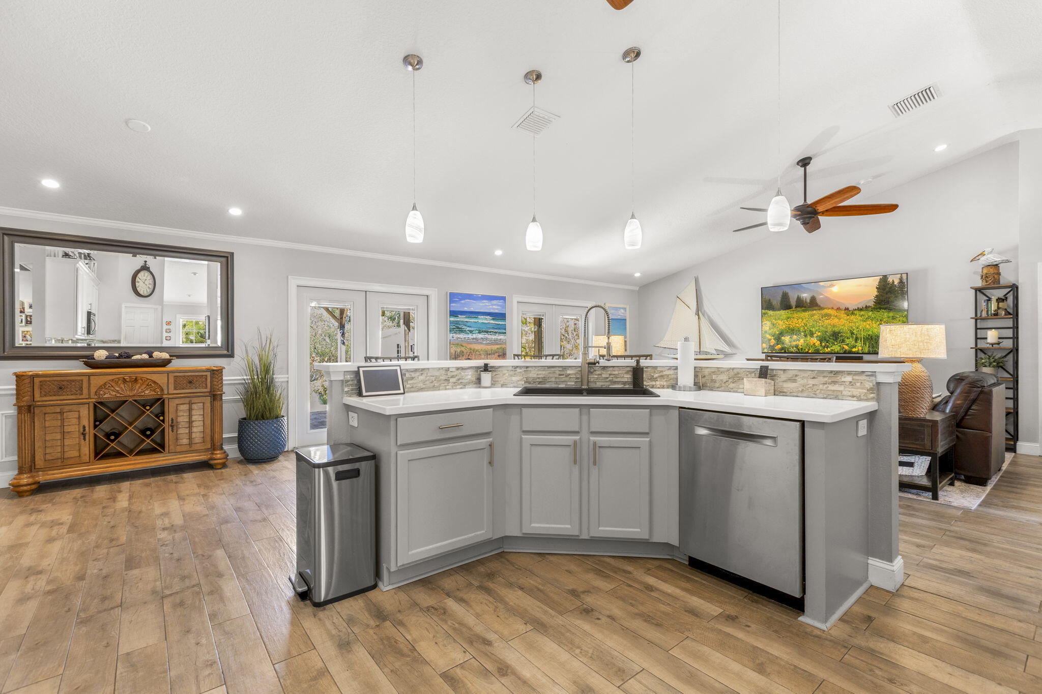 Palm Lake Gardens - Residential