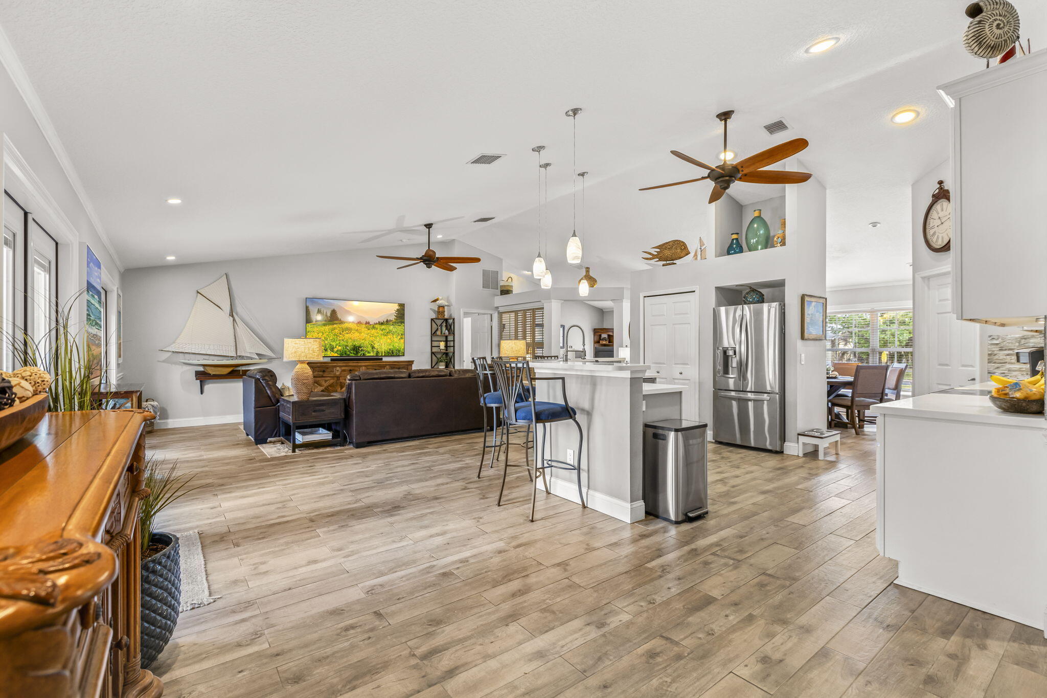 Palm Lake Gardens - Residential