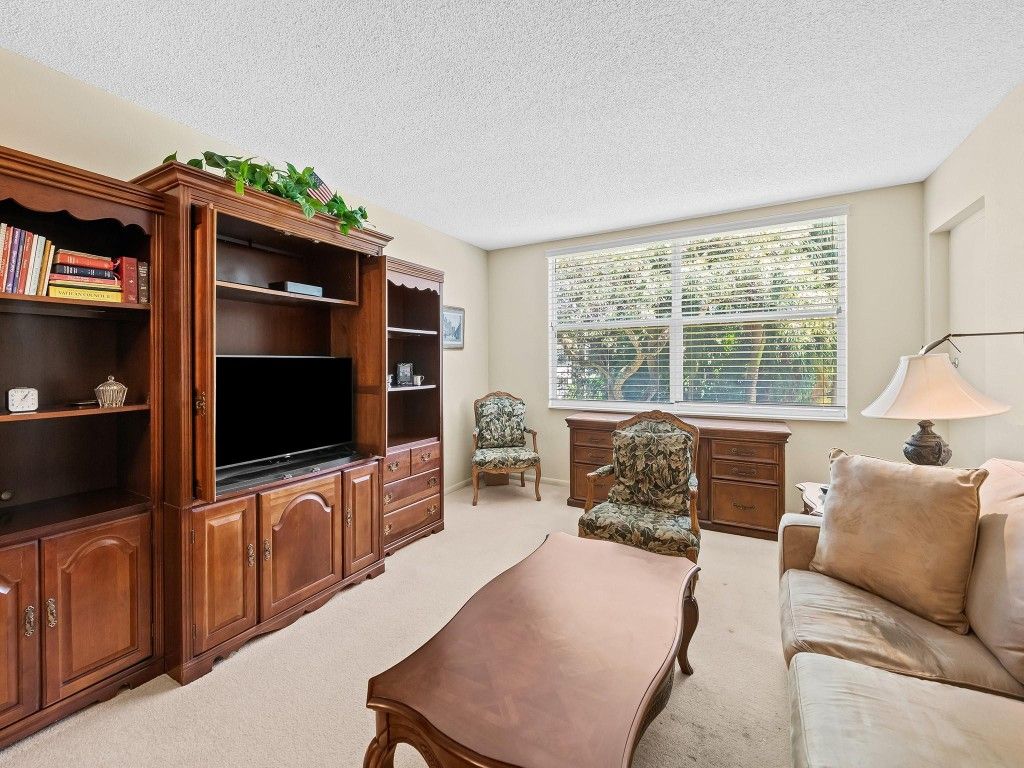 Photo of 4025 N Federal Highway #221B, Fort Lauderdale, FL 33308 (MLS # F10495016)