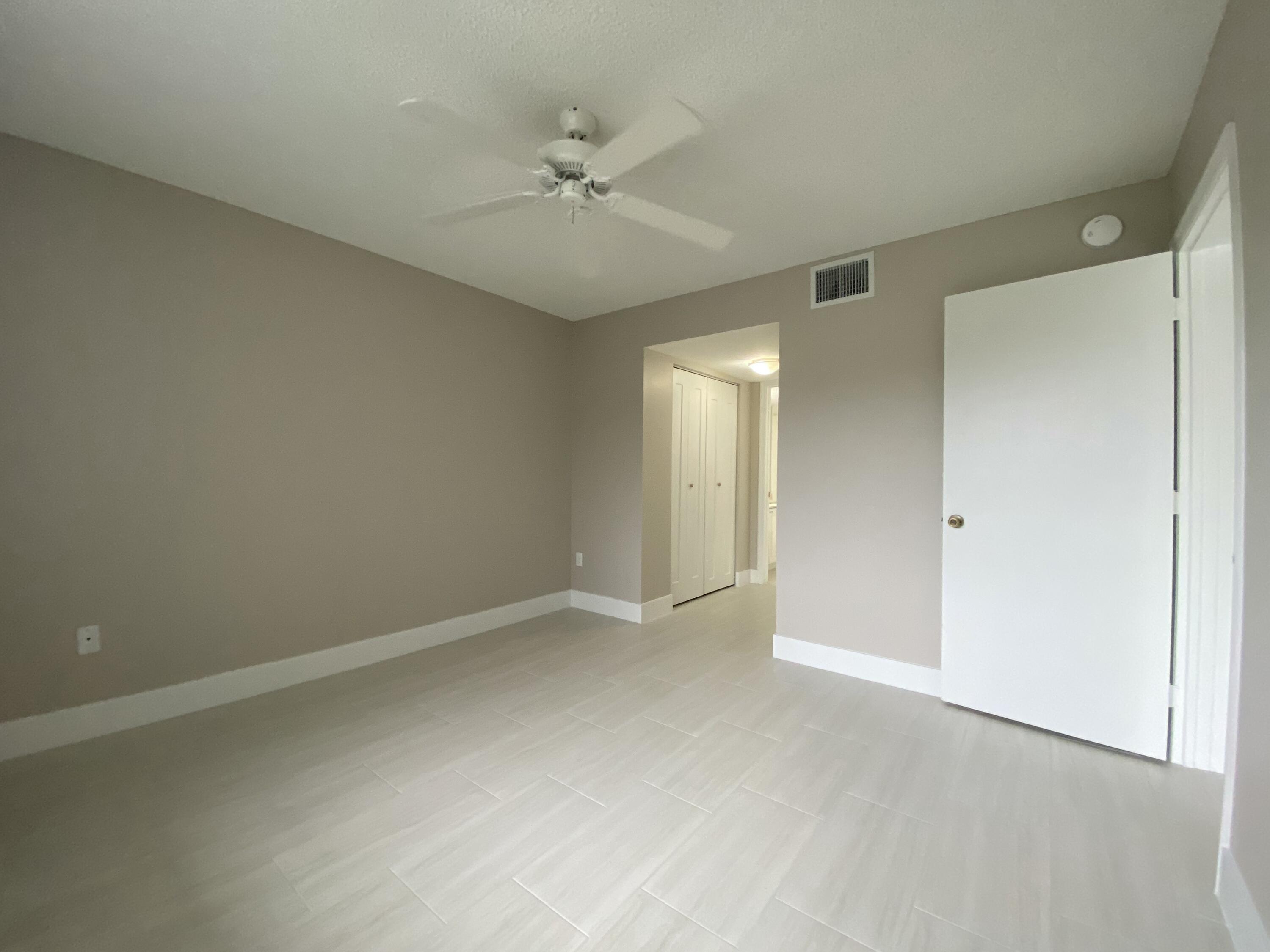 GRAND VIEW AT CRESTWOOD C - Residential Lease