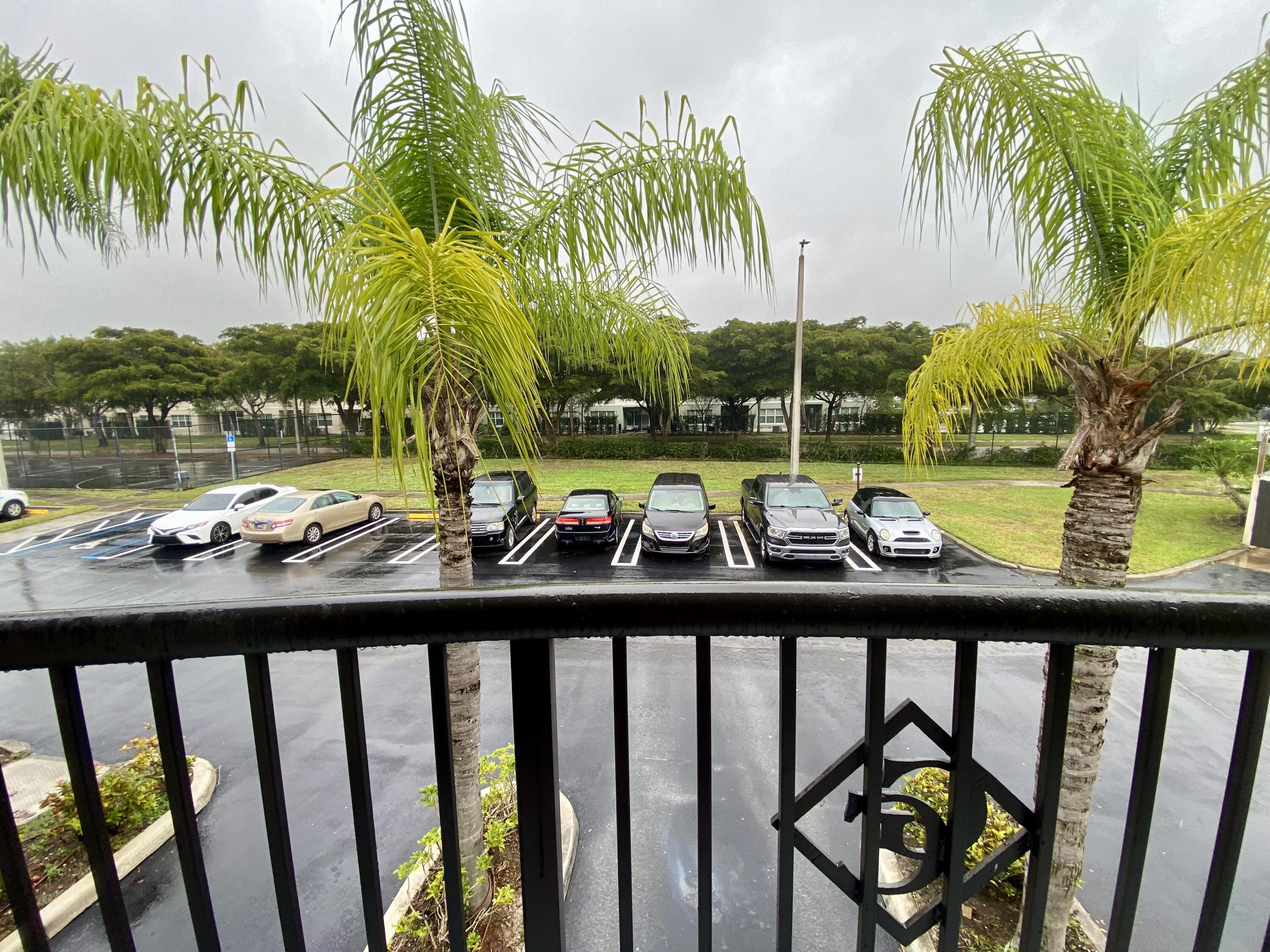 GRAND VIEW AT CRESTWOOD C - Residential Lease