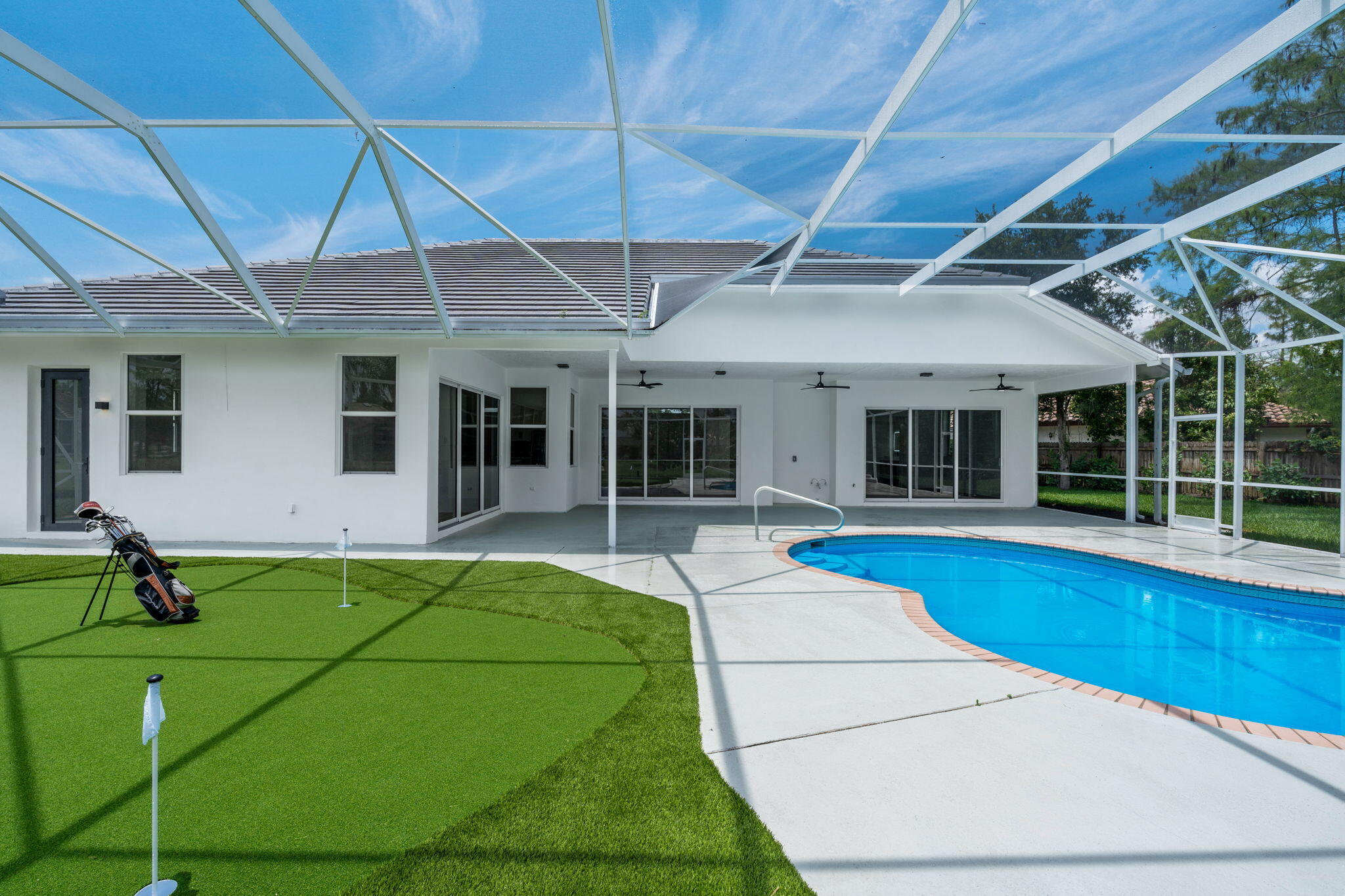 GREENVIEW SHORES 1 OF WELLINGTON - Residential