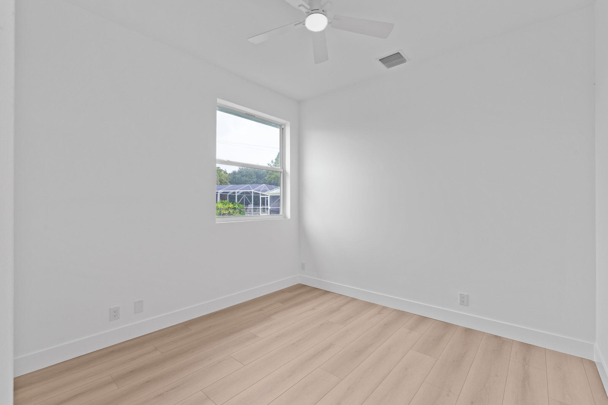 GREENVIEW SHORES 1 OF WELLINGTON - Residential