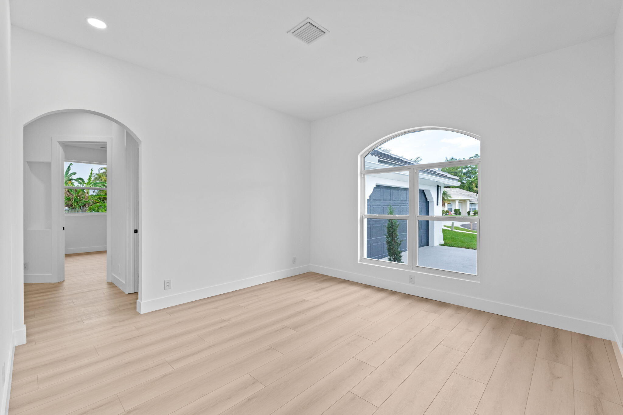 GREENVIEW SHORES 1 OF WELLINGTON - Residential