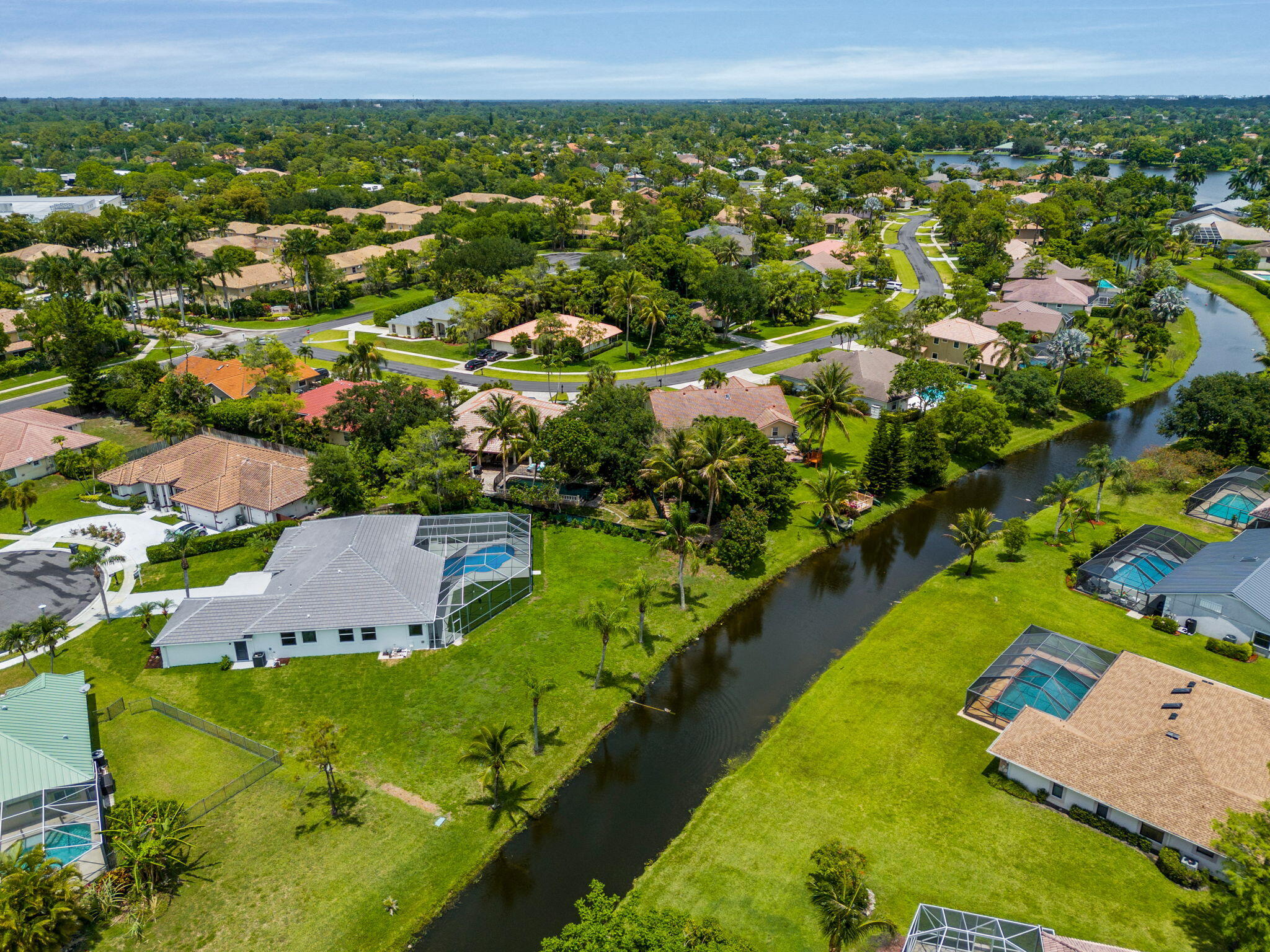 GREENVIEW SHORES 1 OF WELLINGTON - Residential