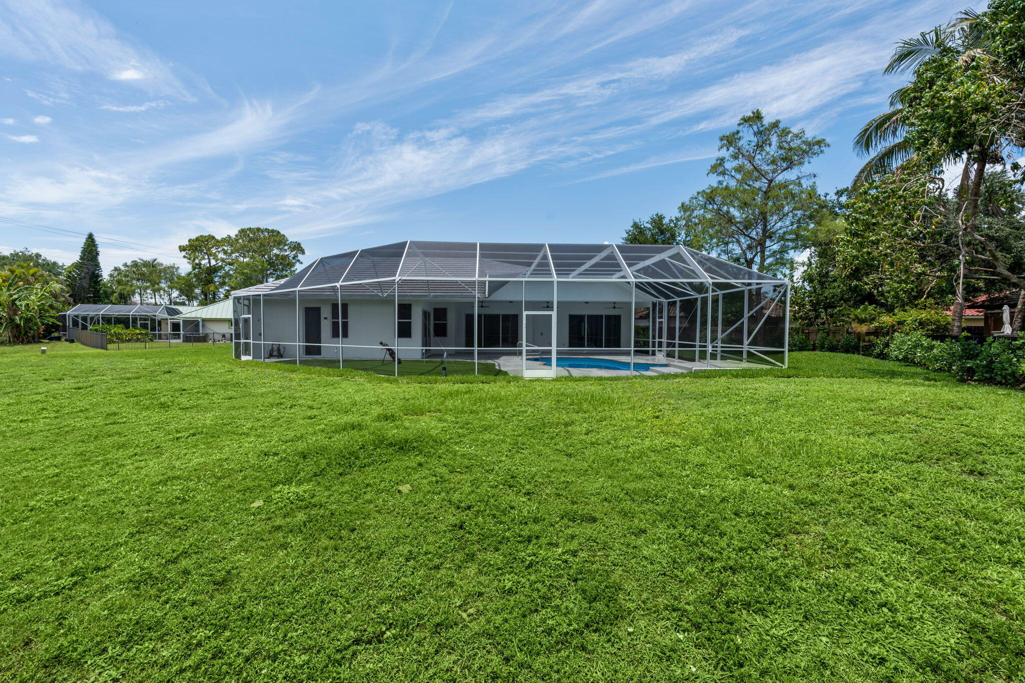 GREENVIEW SHORES 1 OF WELLINGTON - Residential