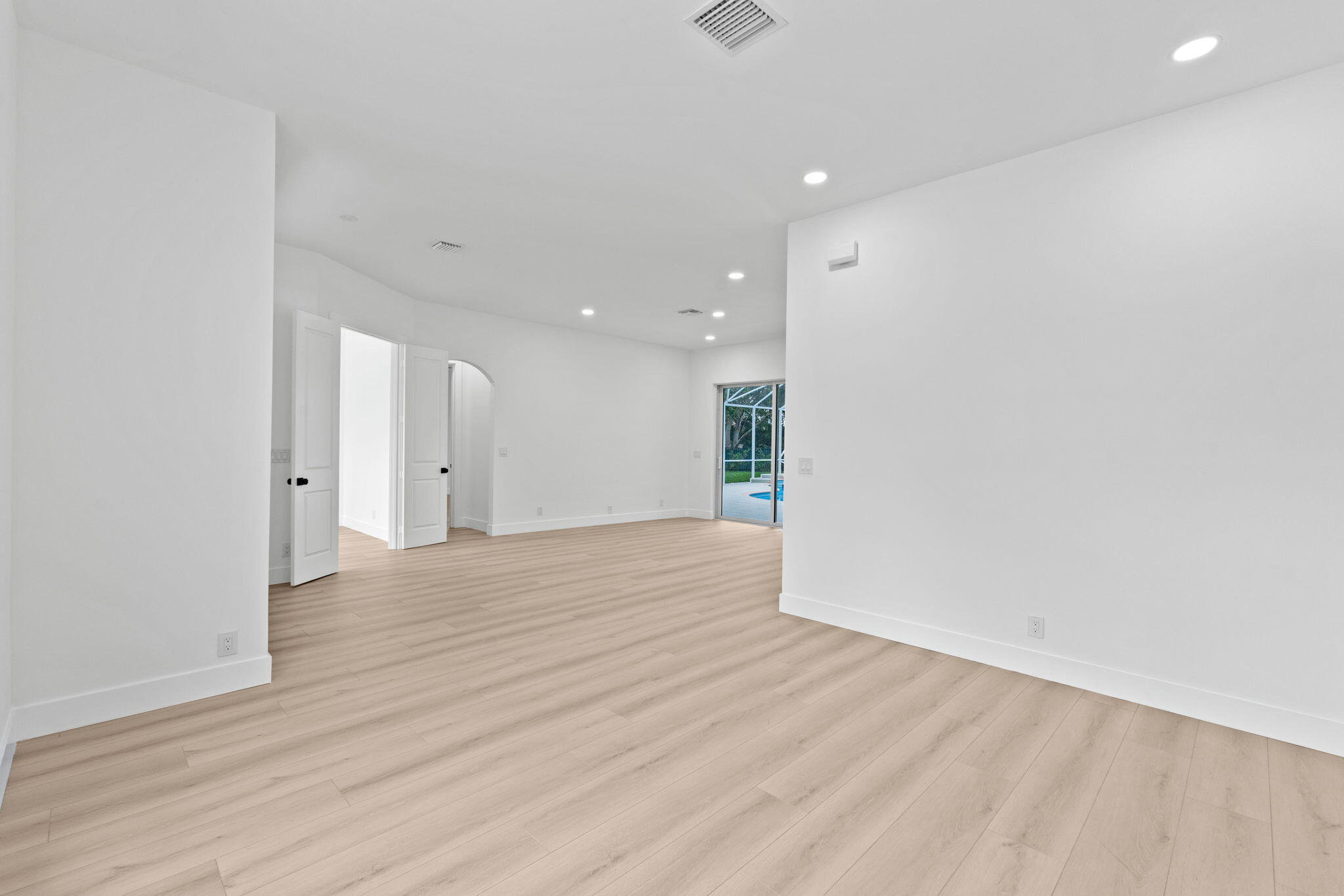 GREENVIEW SHORES 1 OF WELLINGTON - Residential