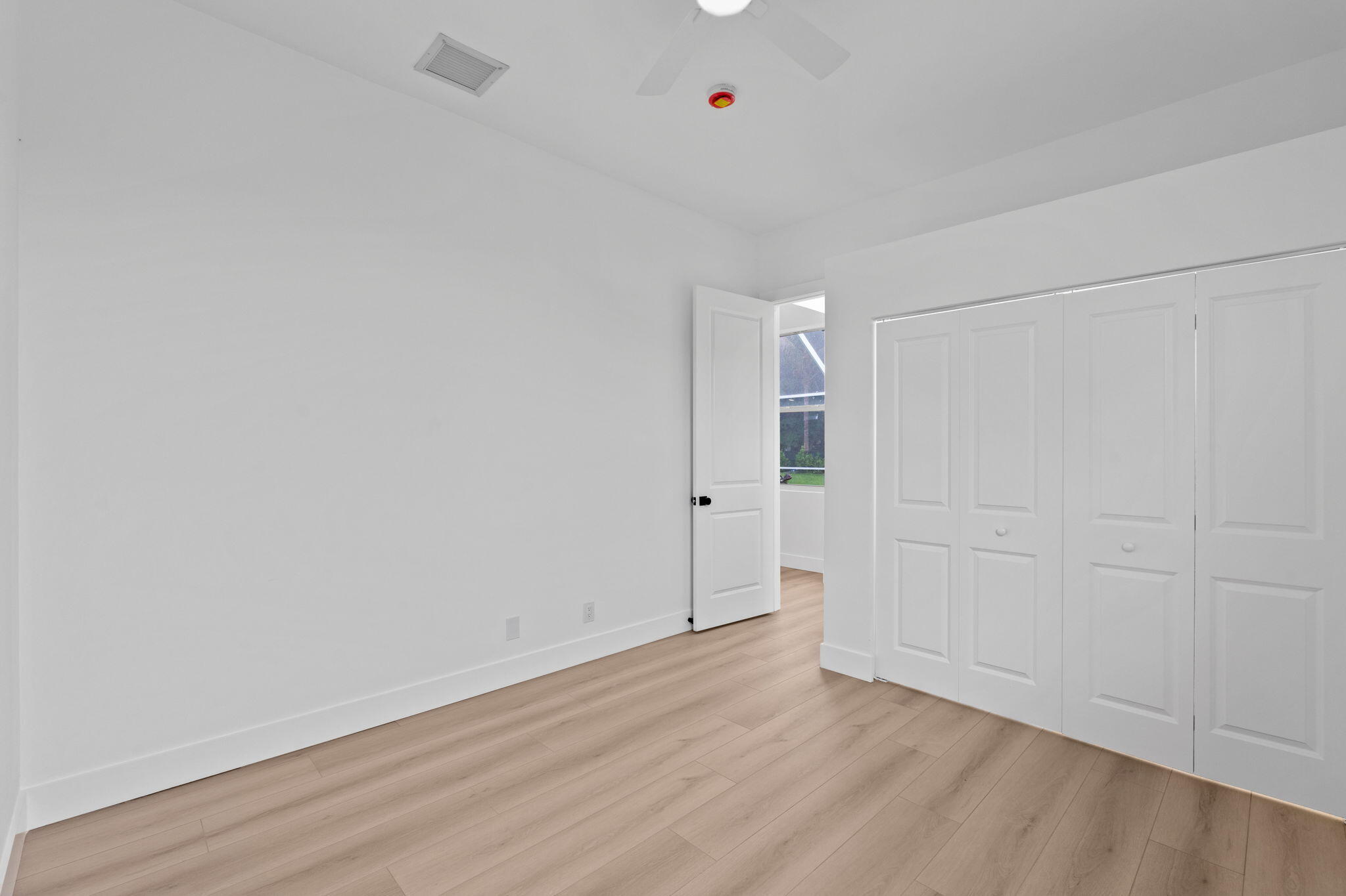 GREENVIEW SHORES 1 OF WELLINGTON - Residential