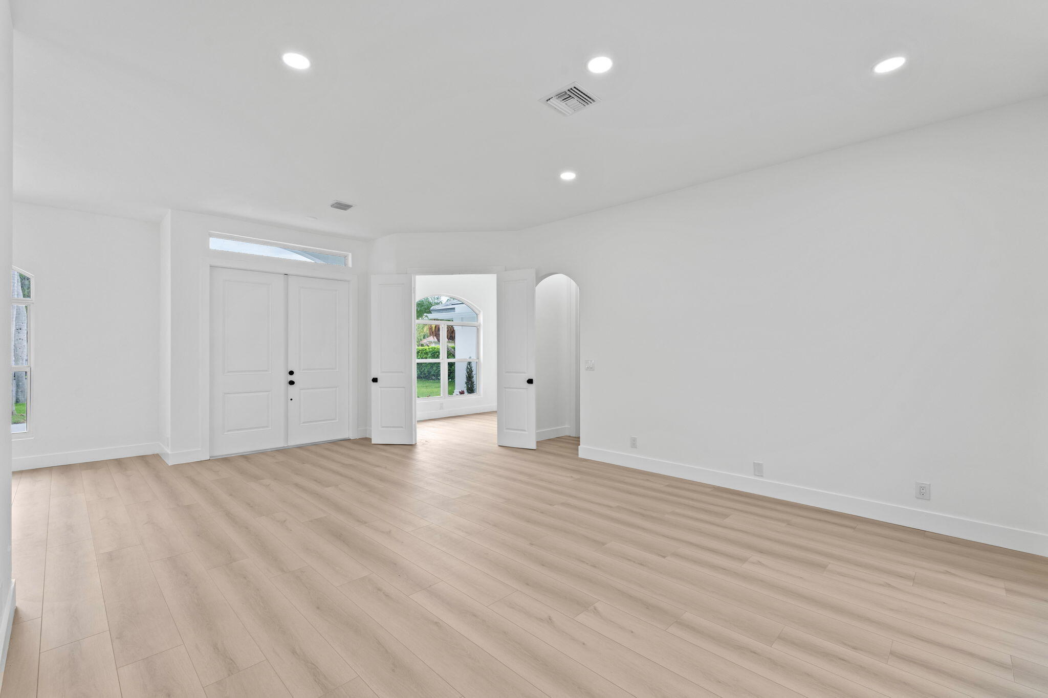 GREENVIEW SHORES 1 OF WELLINGTON - Residential