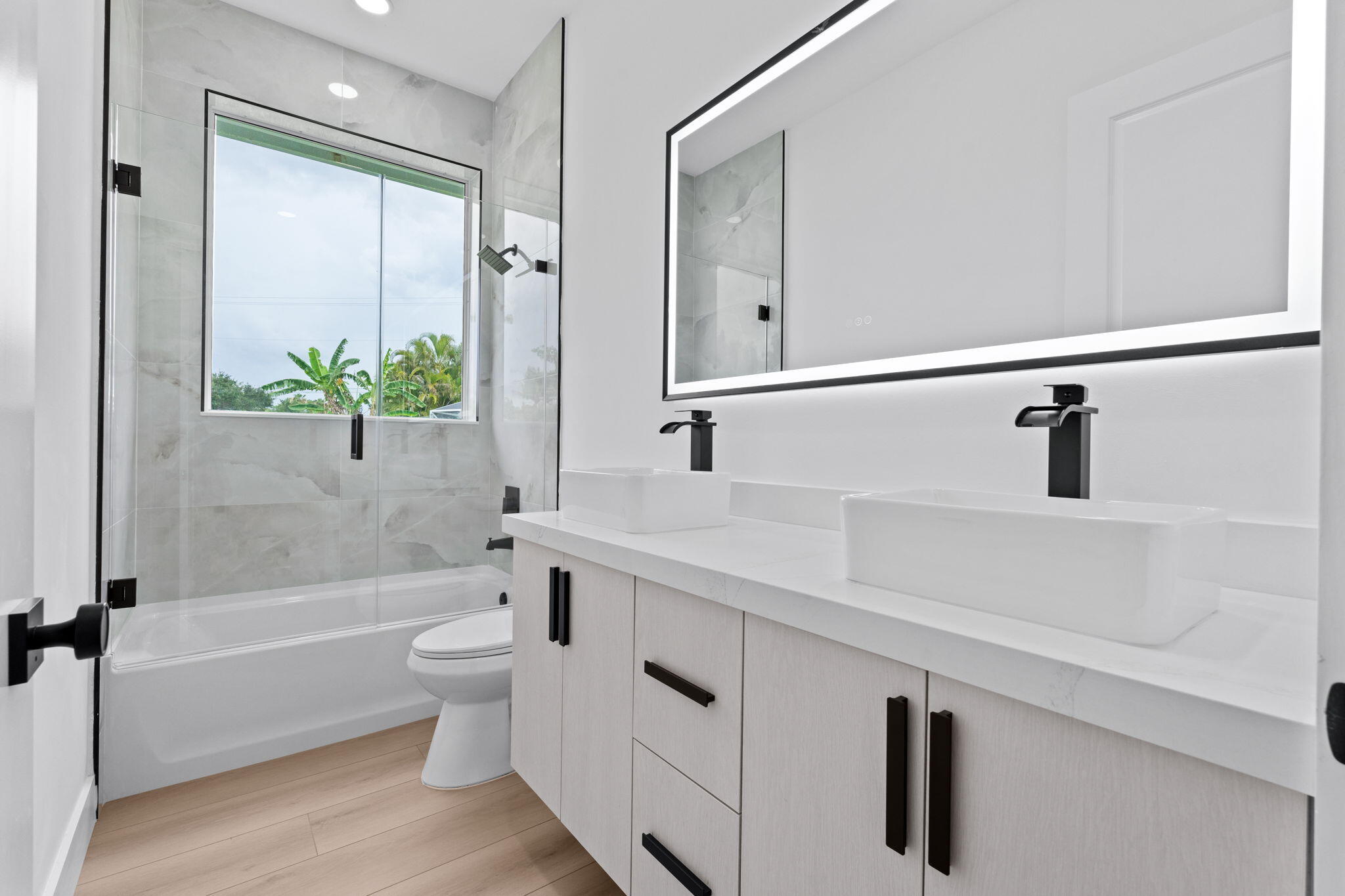 GREENVIEW SHORES 1 OF WELLINGTON - Residential