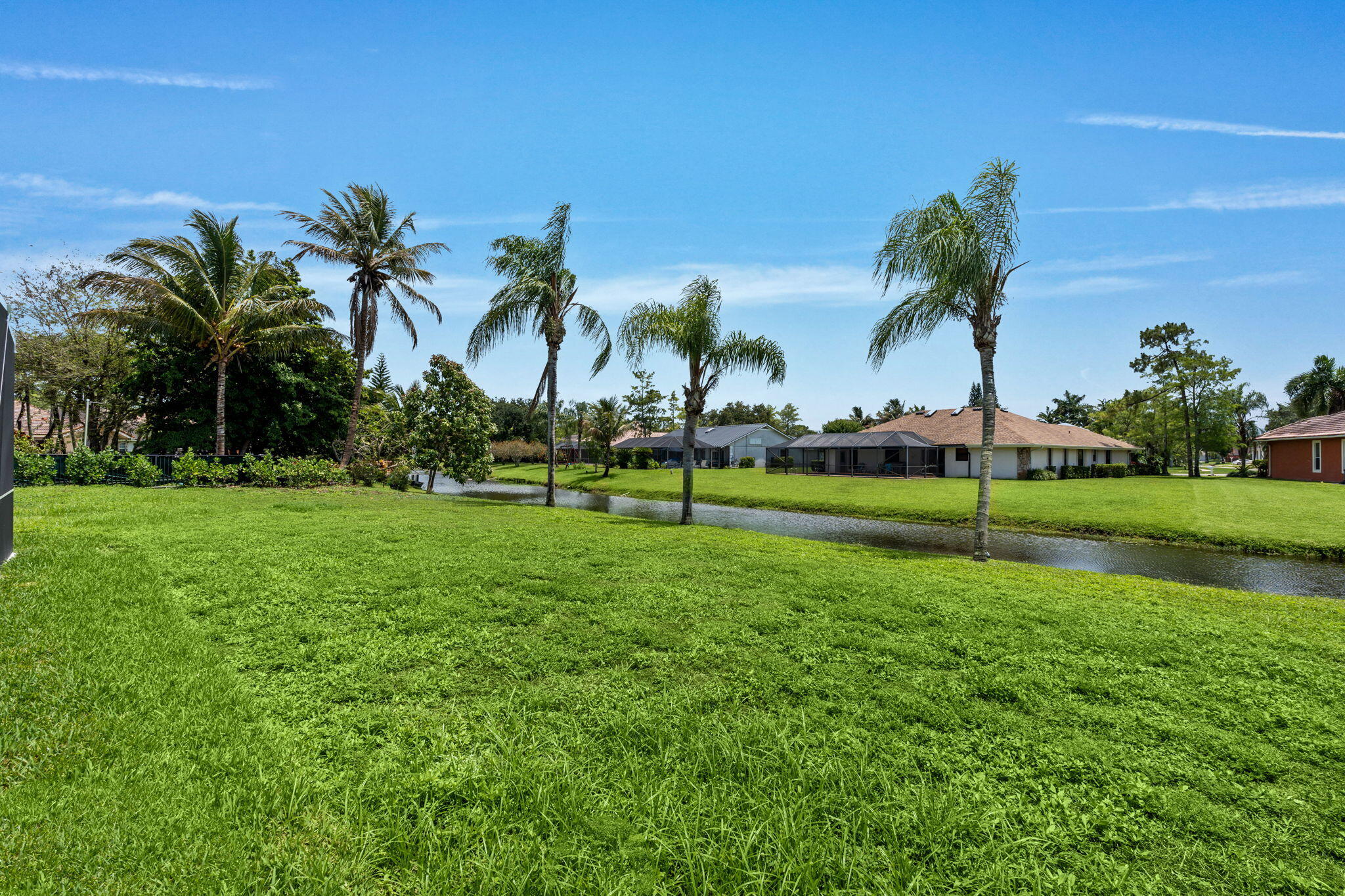 GREENVIEW SHORES 1 OF WELLINGTON - Residential