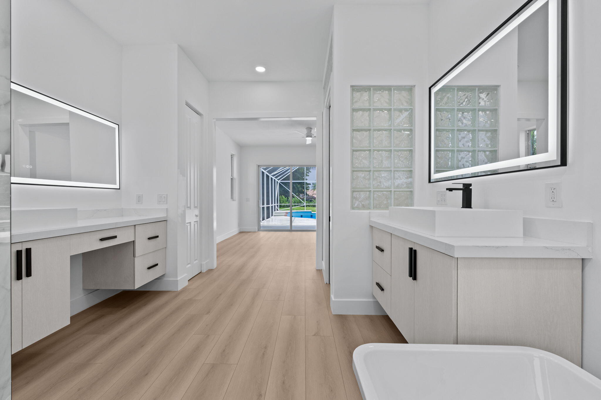 GREENVIEW SHORES 1 OF WELLINGTON - Residential