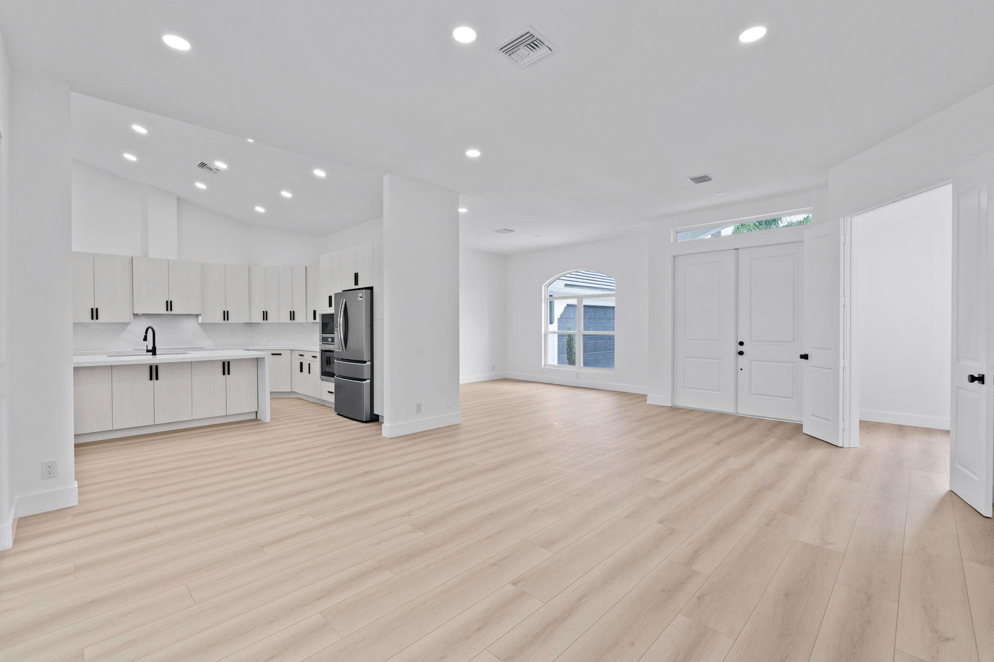 GREENVIEW SHORES 1 OF WELLINGTON - Residential