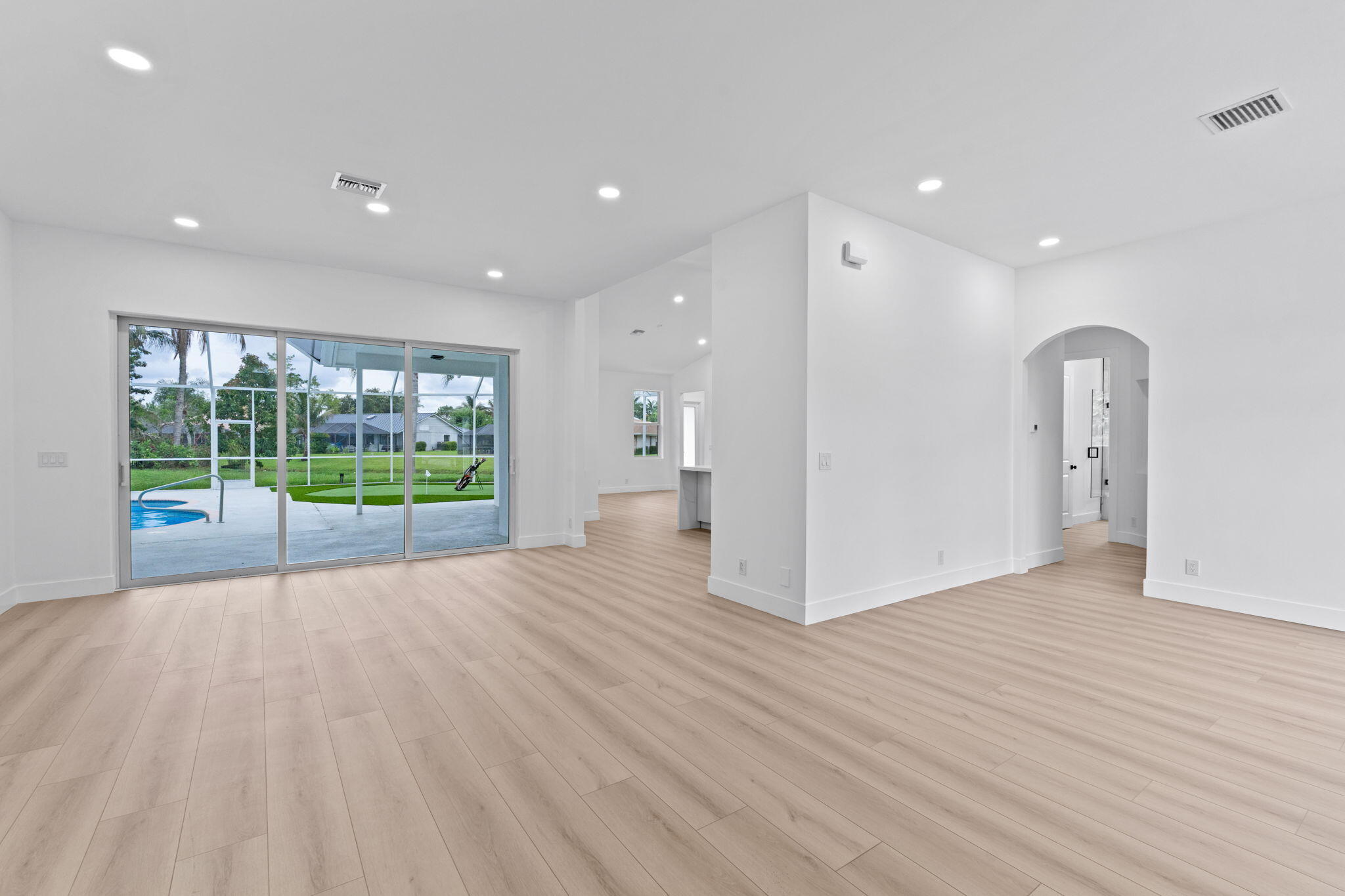 GREENVIEW SHORES 1 OF WELLINGTON - Residential