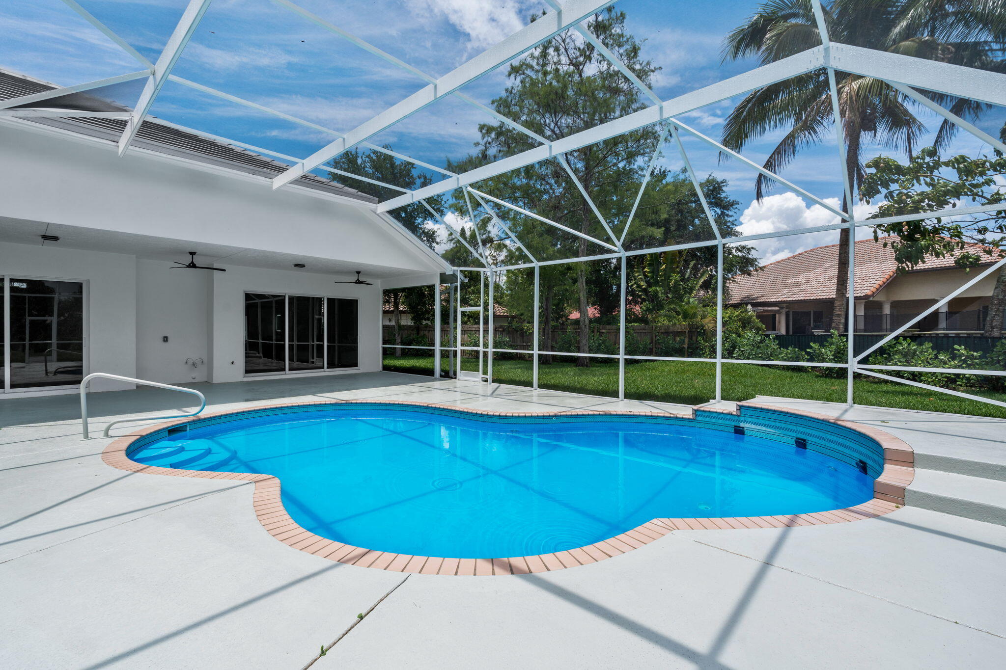 GREENVIEW SHORES 1 OF WELLINGTON - Residential