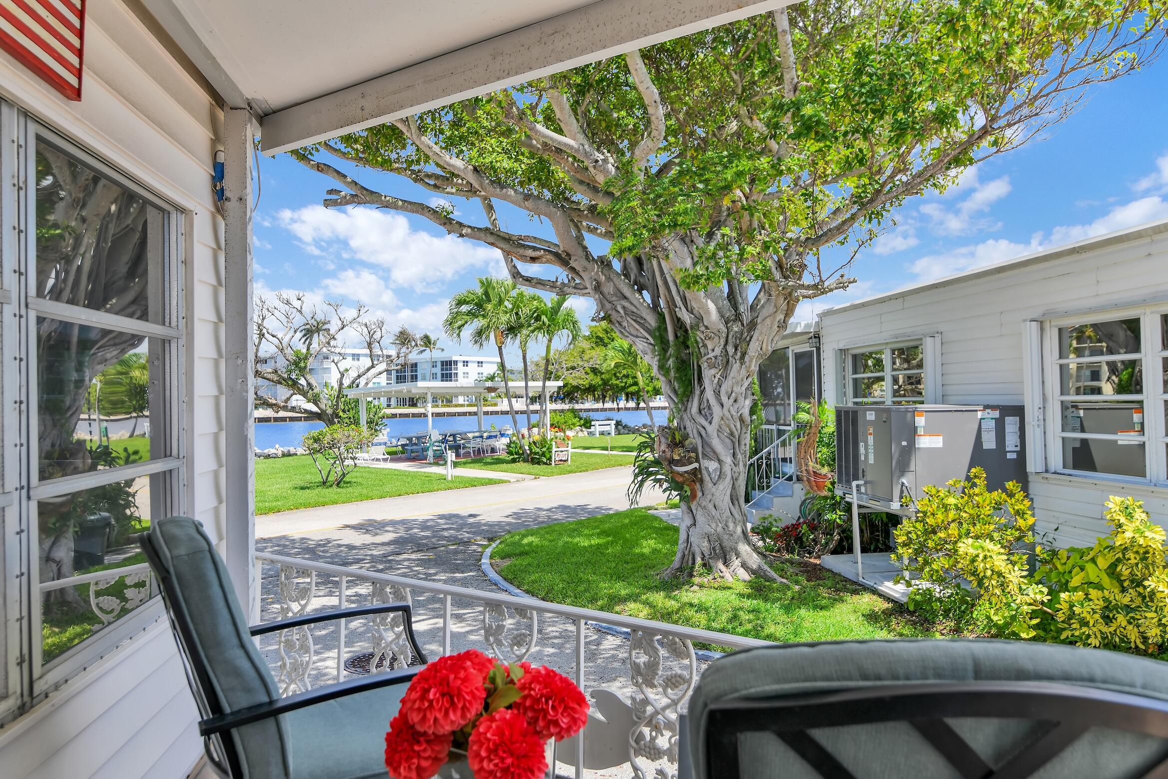 211 Palm Drive H