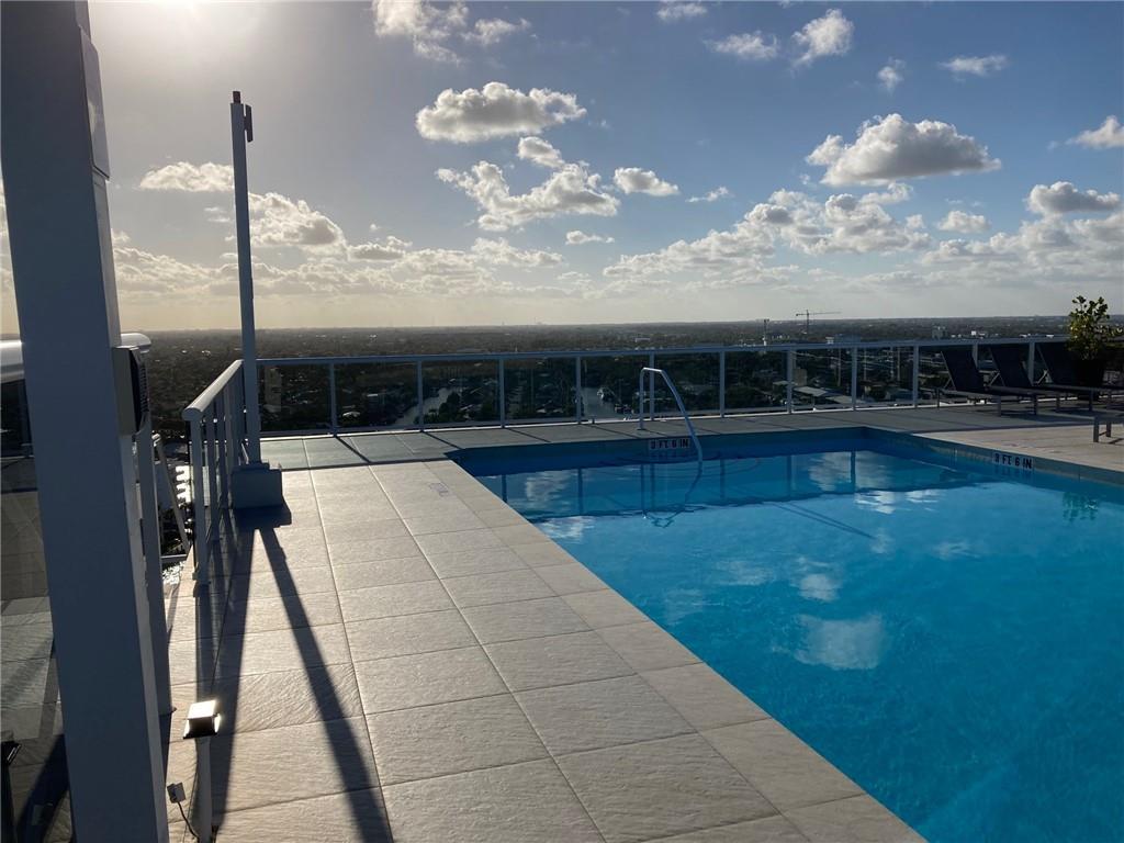 Vantage View - Residential