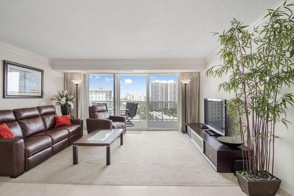 Vantage View - Residential